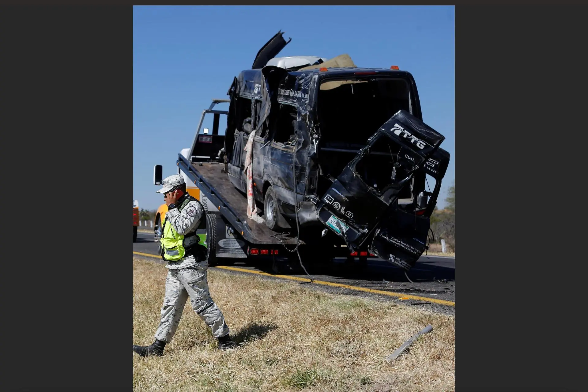 Al menos 14 agentes heridos de Guardia Nacional al volcar un vehículo en Chiapas