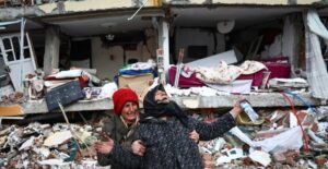 Podrían llegar a 90 mil los muertos por sismo en Turquía y Siria; expertos