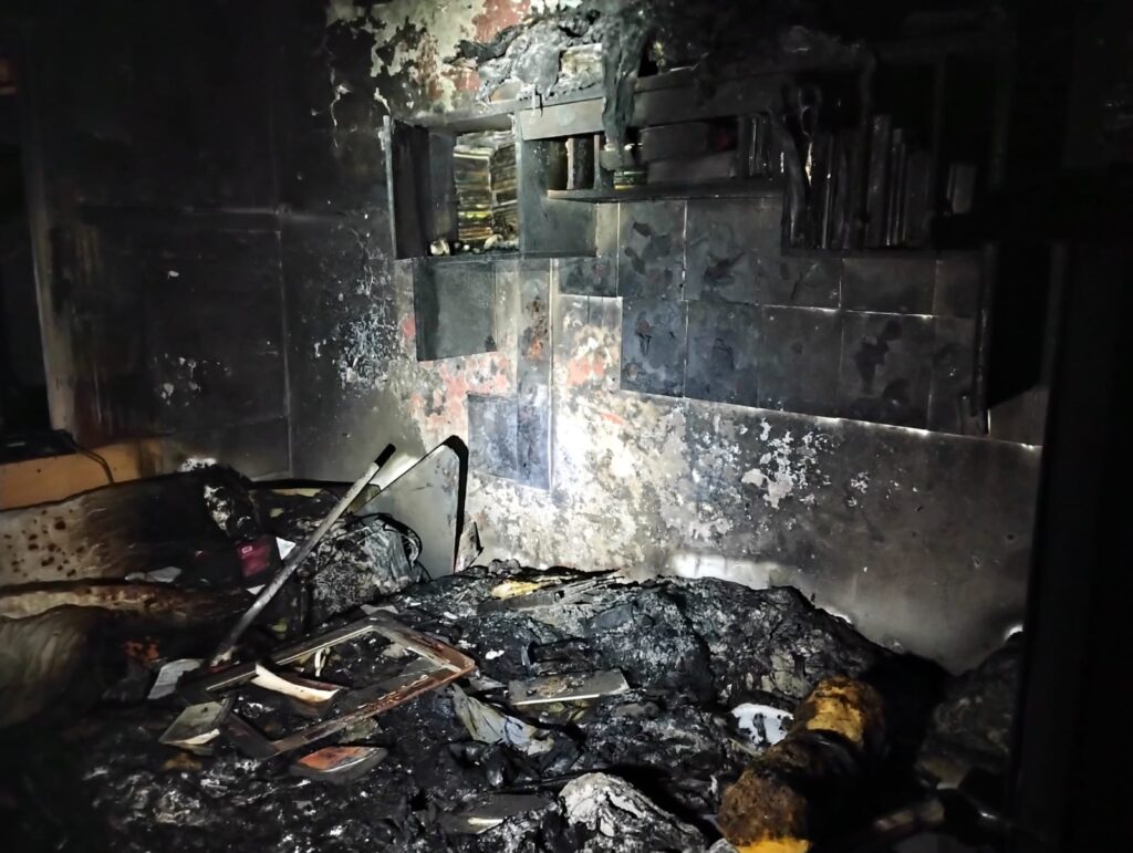 Se incendia casa en Zapopan y deja un lesionado de gravedad. - ZMG Noticias Se incendia casa en Zapopan y deja un lesionado de gravedad. - ZMG Noticias