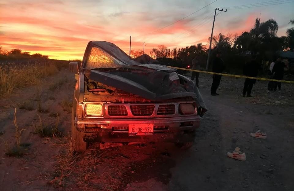 Un adulto y dos menores murieron en un accidente en Jalostotitlán - ZMG Noticias