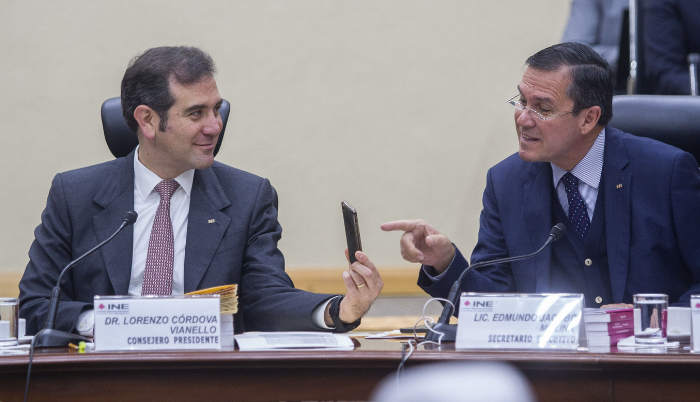 Critica AMLO fiesta del INE por regreso de Edmundo Jacobo Molina - ZMG Noticias