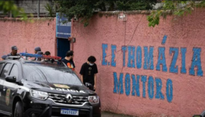 Niño de 13 años mata a su maestra al interior de una escuela en Sao Paulo