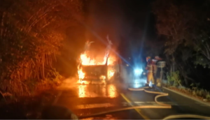 Se reportaron varios enfrentamientos y bloqueos en carreteras de Nayarit - ZMG Noticias