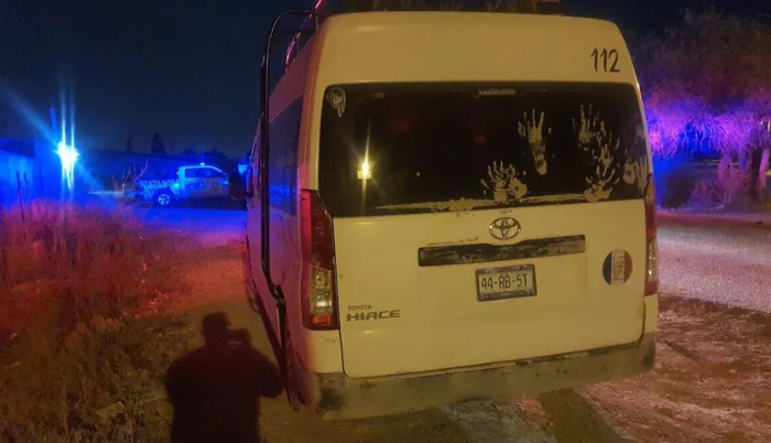 Desaparecen 23 hombres en carretera de SLP, viajaban en dos camionetas a Coahuila - ZMG Noticias Desaparecen 23 hombres en carretera de SLP, viajaban en dos camionetas a Coahuila - ZMG Noticias