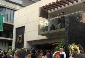 Acuden cientos a presentar sus respetos en funeral de Raúl Padilla - ZMG Noticias