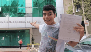 Niño tabasqueño de 13 años registra su primer libro de matemáticas - ZMG Noticias