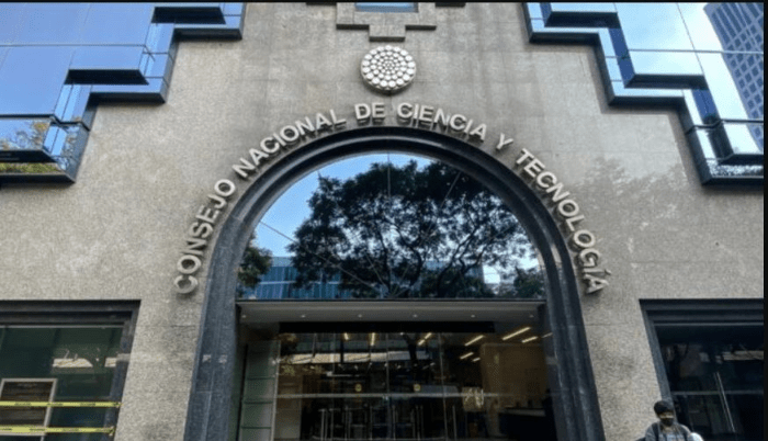 Diputados dicen "adiós a Conacyt" y avalan Ley de Humanidades - ZMG Noticias