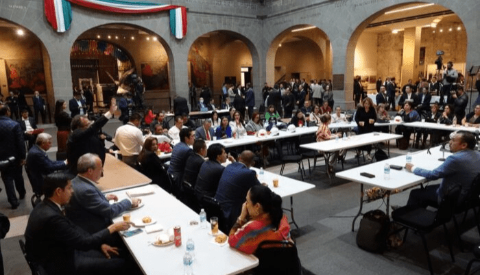 Oposición prepara impugnación a reformas de AMLO aprobadas ayer en el Senado - ZMG Noticias Oposición prepara impugnación a reformas de AMLO aprobadas ayer en el Senado - ZMG Noticias