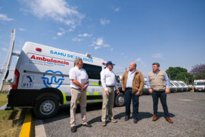 Entregan 34 ambulancias a municipios de Jalisco para llegar a cobertura total - ZMG Noticias