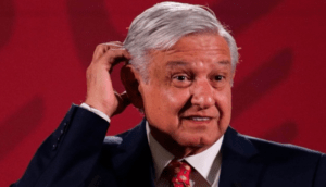 Congreso de Perú declara persona non grata a AMLO