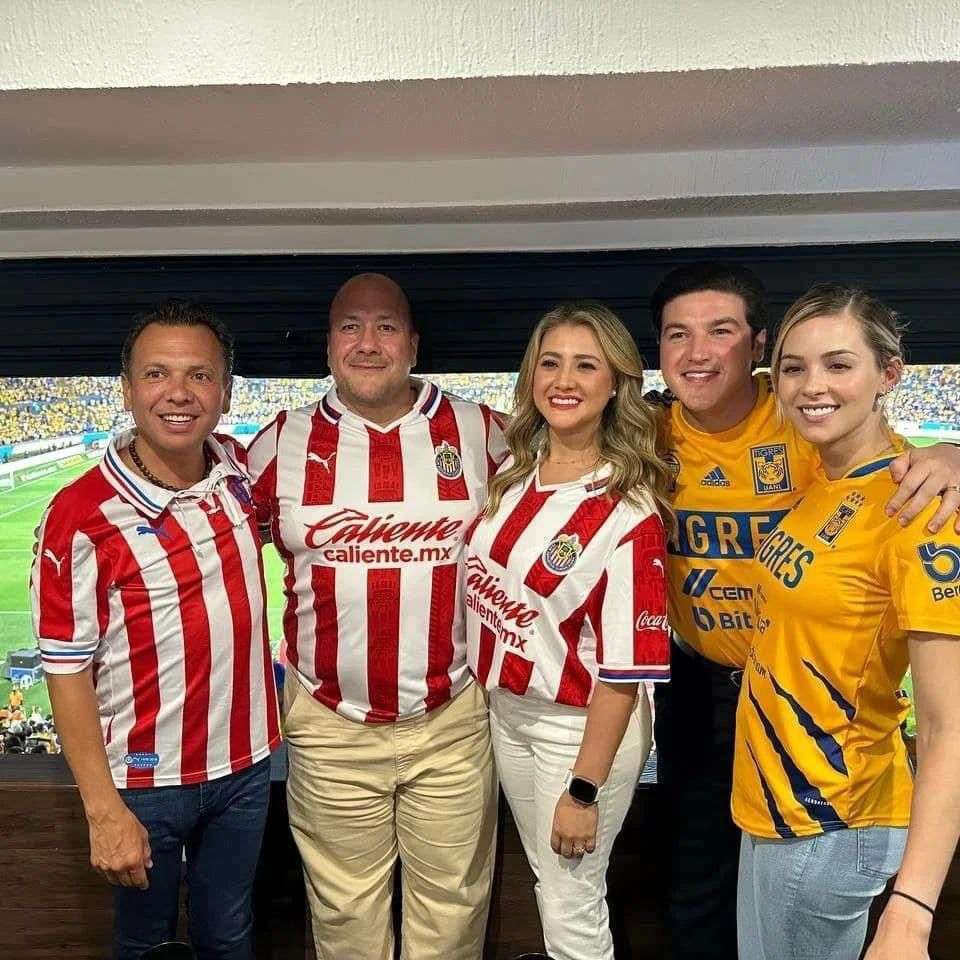 Apuestan Enrique Alfaro y Samuel García 60 tablets para quien gane el campeonato de fútbol - ZMG Noticias Apuestan Enrique Alfaro y Samuel García 60 tablets para quien gane el campeonato de fútbol - ZMG Noticias