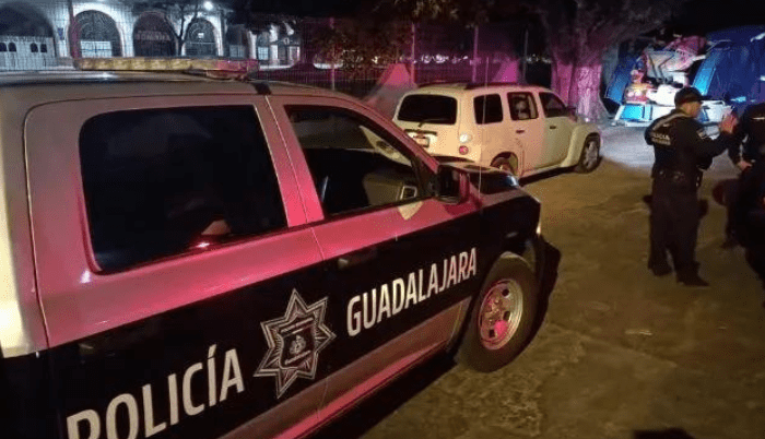 Dos kilos de cristal son decomisados de una camioneta robada en la colonia Monumental - ZMG Noticias