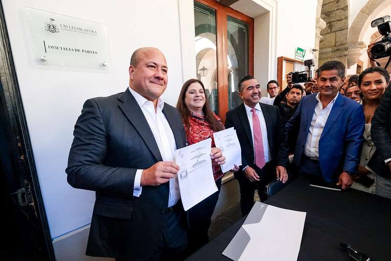 Entrega gobernador iniciativa de Ley para presupuesto constitucional del Poder Judicial - ZMG Noticias Entrega gobernador iniciativa de Ley para presupuesto constitucional del Poder Judicial - ZMG Noticias