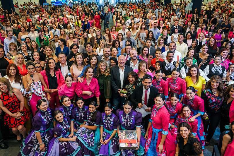 Celebran Mujeres Empoderadas llevando de gira la muñequita Lelé - ZMG Noticias