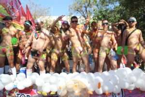 Miles marchan en Guadalajara en la marcha del Pride 2023 - ZMG Noticias