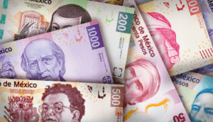 Superpeso se cotiza en $16.88, su mejor nivel en 8 años