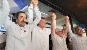 'La derecha está detrás de la violencia': Noroña