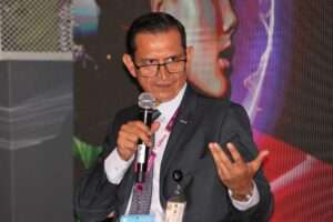 Recomiendan expertos de la UAG tener cautela ante el súper peso - ZMG Noticias