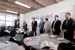 Arrancan la distribución de los libros de texto gratuitos en todas las escuelas de Jalisco - ZMG Noticias