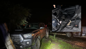 Aseguran vehículo, arma de fuego y drogas sintéticas en Jalostotitlán