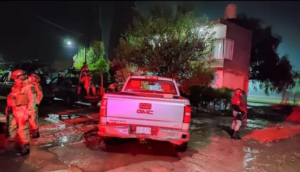 Hallan camioneta con armas en Lagos de Moreno