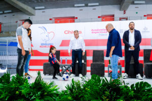 Chivas de Guadalajara se unen con escuela a Academias deportivas - ZMG Noticias