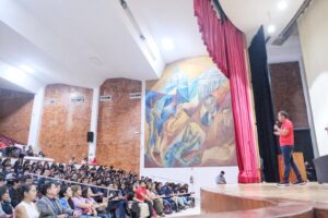 Con plática Atajando la Ansiedad hablan con estudiantes de preparatoria sobre el tema del suicidio - ZMG Noticias