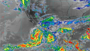 Huracán Lidia se intensifica y avanza hacia la costa centro-sur de Nayarit
