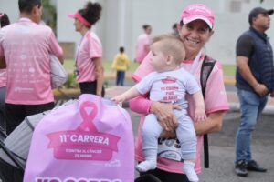 Participan 1600 en Carrera contra el Cáncer de Mama - ZMG Noticias