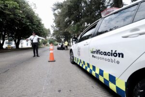 Aplican más de 19 mil multas por incumplir la verificación responsable - ZMG Noticias