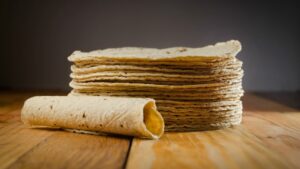 Reducen jaliscienses consumo de tortilla en el último año, revela el IIEG - ZMG Noticias