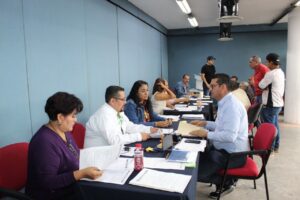 Van 8 empresas que cumplen la nueva norma para el registro de grúas, informa Setran - ZMG Noticias