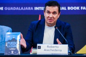 Presenta en la FIL el titular de Sedeco Jalisco el Libro Puedo Llegar - ZMG Noticias