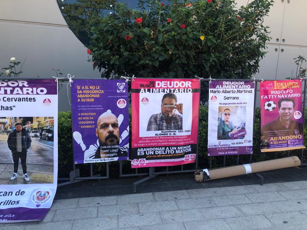 Fichas de búsqueda de personas desaparecidas y tendederos de deudores alimenticios en la FIL - ZMG Noticias