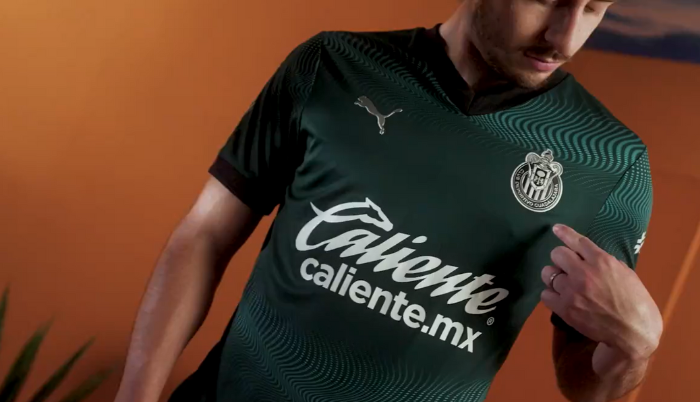 Chivas presenta uniforme inspirado en los agaves de Jalisco
