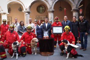 Realizan homenaje póstumo a perro rescatista de Guadalajara Stinky - ZMG Noticias
