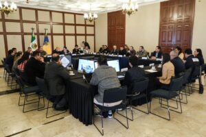 Bloqueos en Zapotlanejo tema de la Mesa de Seguridad en Casa Jalisco - ZMG Noticias