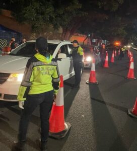 Por conducir con copas de más, 4 pasan la Nochebuena en el CURVA - ZMG Noticias