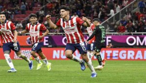 Chivas rescata empate con Santos  - ZMG Noticias