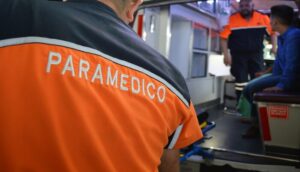 Le cae su camioneta encima - ZMG Noticias