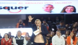 Alberto Esquer y Mirza Flores cierran precampaña en la Arena Astros - ZMG Noticias