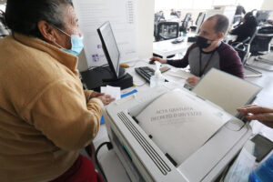 Guadalajara repartirá actas de nacimiento gratis por 482 Aniversario  - ZMG Noticias