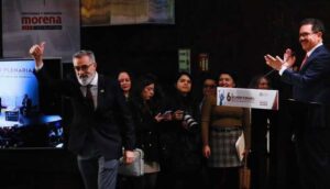 Salvador Caro se va a Morena  - ZMG Noticias