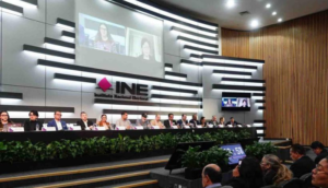 El INE aprobó el proceso de recepción y selección de preguntas para el primer debate presidencial