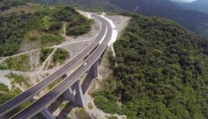 Vacaciones con autopista nueva - ZMG Noticias