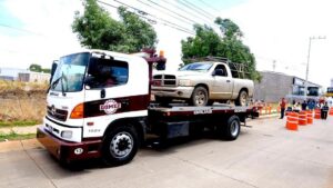 Más de 30 empresas de grúas se registran para ofrecer sus servicios