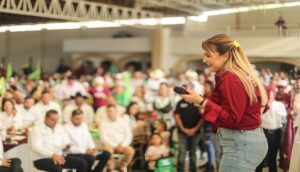 Denuncian a Claudia Delgadillo por varios delitos  - ZMG Noticias