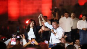 Verónica Delgadillo arranca campaña en Plaza Fundadores - ZMG Noticias