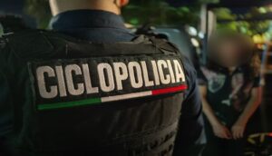 No le quieren vender cerveza y destruye puerta del “Seven”  - ZMG Noticias