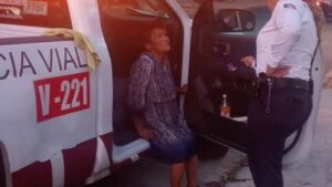 Una mujer de 85 años fue encontrada en las calles y resguardada por la Policía Vial